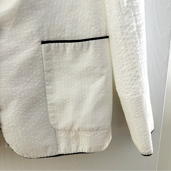 Tommy Hilfiger seersucker white blazer jacket with black piping Size 6 - Picture 11 of 13